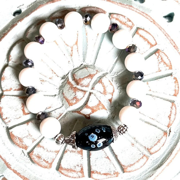 Milky white jade beaded handcrafted bracelet/ pure heart healing crystals - Picture 1 of 10